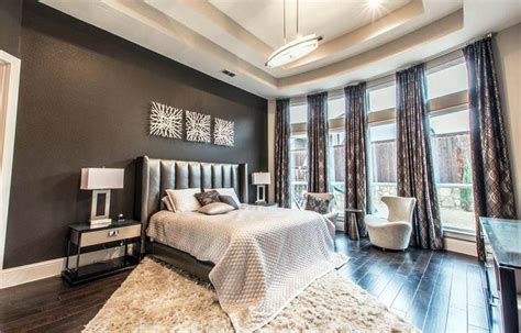 Find ideas and inspiration for bedroom accent wall blue accent wall, art on wall with wall sconces. Black Accent Wall (Design Ideas) - Designing Idea