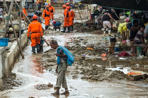 El Nino Au Pérou La Désolation Face Aux Inondations Meurtrières