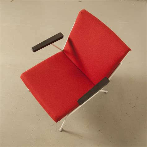 rietveld oase chair red wool ⋆ neef louis design amsterdam