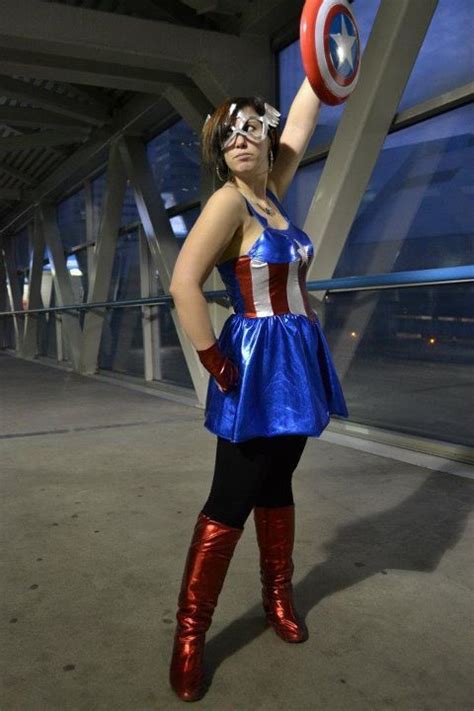 Female Captain America Cosplay By Merokoyui On Deviantart Captain America Cosplay Captain