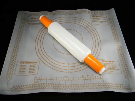 Vintage 1970s Tupperware Pastry Sheet And Rolling Pin From Jdglass On
