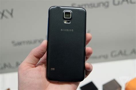 Samsung Galaxy S5 Hands On Photos Samsung Galaxy S5 Samsung Galaxy S5