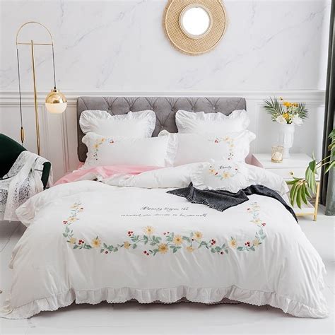 Pink And White Floral Girly Romantic Style Full Queen Size Bedding