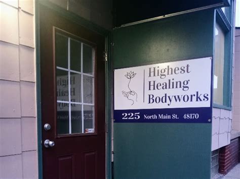 Book A Massage With Highest Healing Bodyworks Plymouth Mi 48170