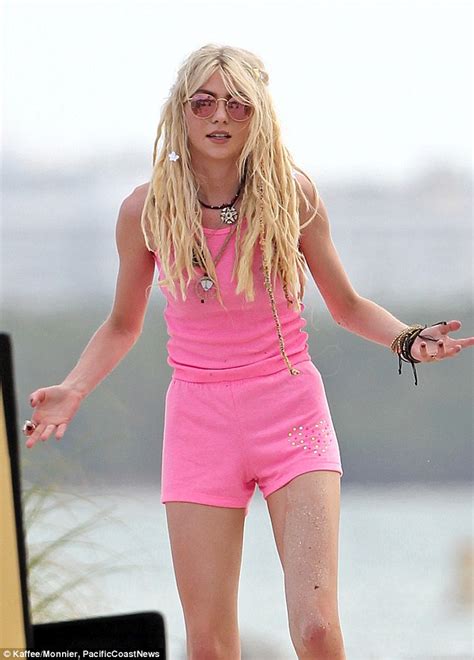 Taylor Momsen Bares Her Legs In Tiny Shorts As She Shoots New Music