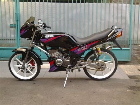 But my friends all using bigger main jet for their modified rxz the lowest is 280 and the highest is 330. Koleksi gambar Yamaha RXZ modified! Ini baru lah 90an ...