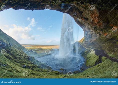 Beautiful Waterfall In Iceland Icelandic Waterfall Seljalandsfoss