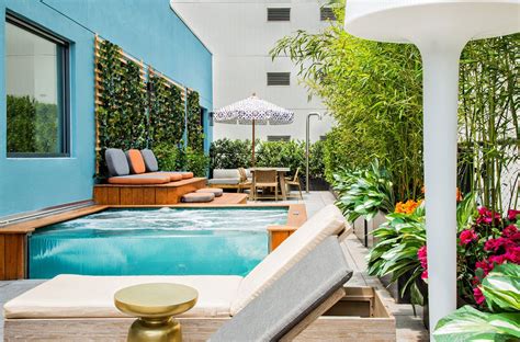 Spa & in room jacuzzi. 12 Best US Hotels With Jacuzzi In Room For Your Next ...