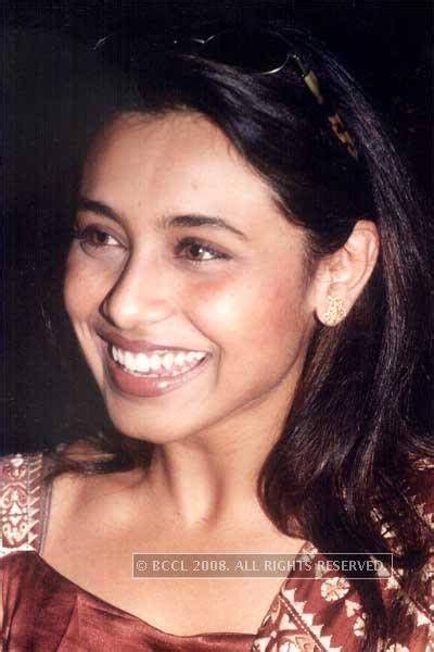 Artless Rani Mukherjee Attracts Even In Her Naive Look Photogallery Beautiful Indian