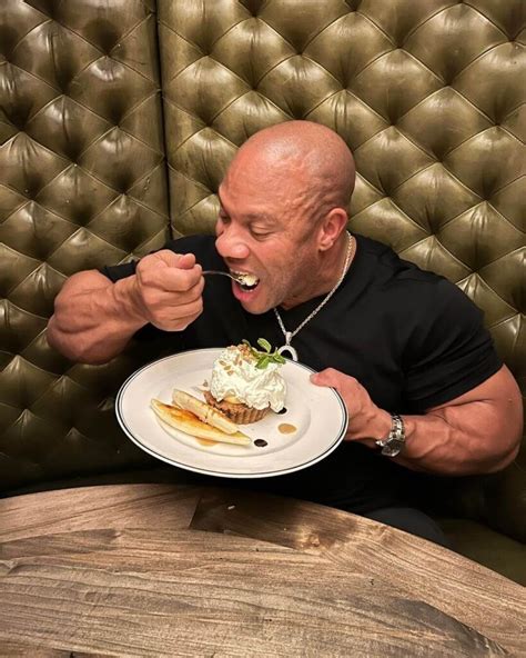 Phil Heath Diet Plan And Workout Routine November 2023 Tikkay Khan