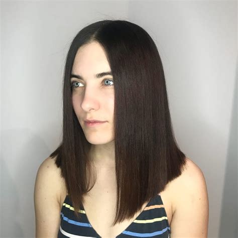 It has all the perks of long hair (an endless amount of styling options). 37+ Shoulder Medium Length Hairstyle for Women - Sensod