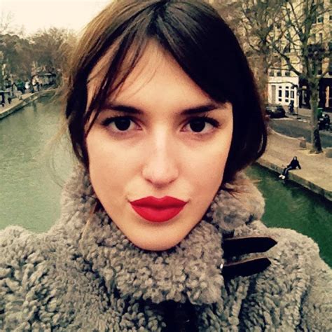 The Best Spring Lipsticks Worn By Jeanne Damas Vogue