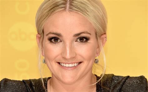 Jamie Lynn Spears Shares Helicopter Photo Of Her Daughter Leaving The