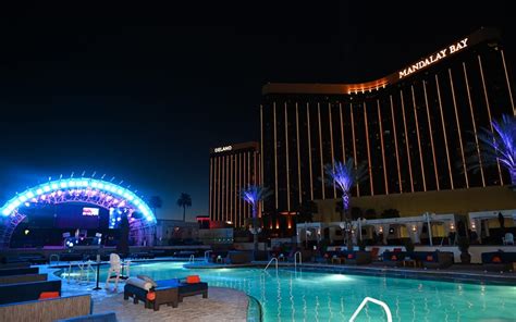 7 Best Las Vegas Pool Parties Wallflower