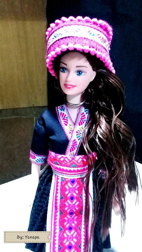 Hmong Doll By Yanapa Made In Thailand 080 1323991 ตุ๊กตาบาร์บี้ ชุดม้ง