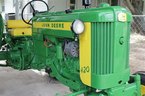 1170x2532px Free Download Hd Wallpaper John Deere Tractor Green