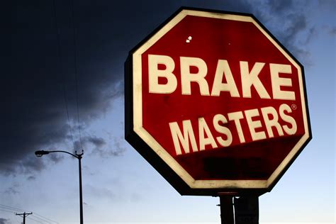 Brake Masters Brake Masters Back Lit Sign Sunset Cerril Flickr