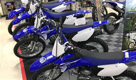 Bikes for men and women look alike but have some important differences. How to Buy a Used Dirt Bike on the Cheap - Dirt Bike Planet