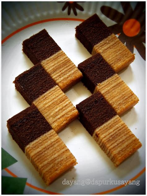 Maybe you would like to learn more about one of these? DapurKu SaYang: Kek Lapis Keju Coklat