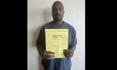 Kanye Wests Notepad Is A Meme And The Internet Is A Ball Wstpost