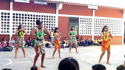 Los 5 Bailes Tipicos De La Region Insular Mas Populares Lifeder Images
