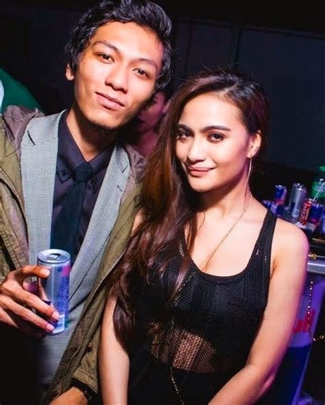 Pembagian hak asuh anak setelah bercerai, siapa yang paling berhak? 6 Foto terkini Kilafairy yang mengejutkan peminat | Hot ...