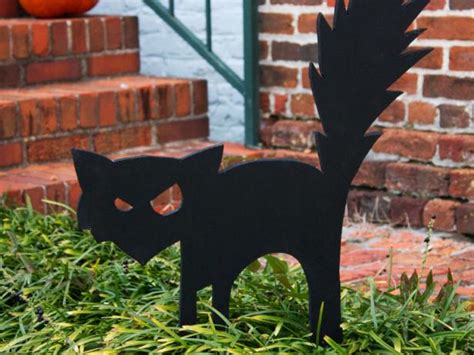 Black Cat Outdoor Halloween Decoration Hgtv