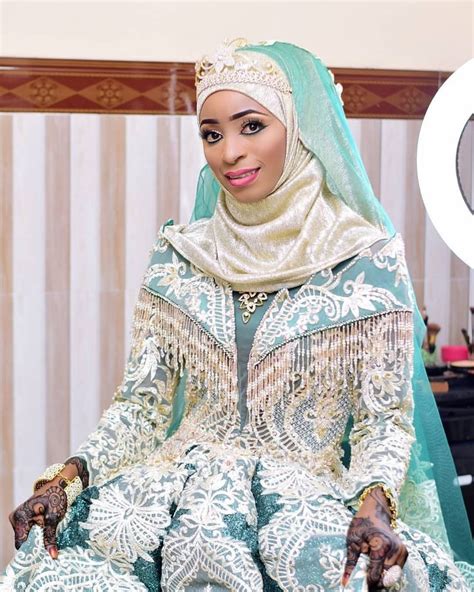 Pin By Rayyanatu On African Couture Dress Fashion Hijabi Wedding
