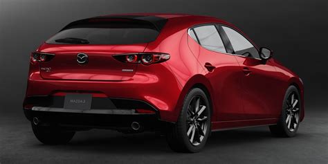 The hatchback is found in front engine layout with front wheel drive and mazda 121 and autozam revue were its predecessors. Mazda 3 2019 ditunjuk secara rasmi - sedan dan hatchback ...