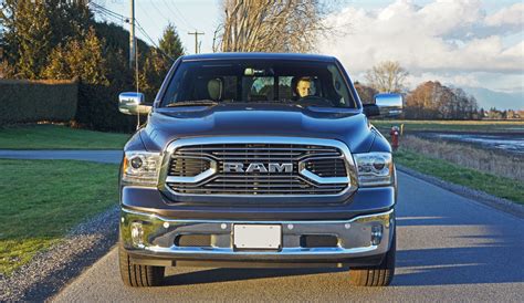 2016 Ram 1500 Ecodiesel Crew Cab Laramie Limited 4×4 Road Test Review