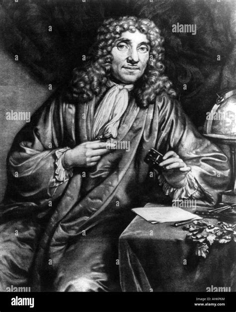 Leeuwenhoek Antonie Van 24101632 2781723 Dutch Scientist Half