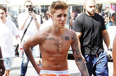 Justin Biebers Top 6 Shirtless Escapades How Necessary Was Each