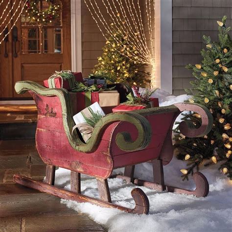 24 Santa Sleigh Christmas Decoration In Your Home Outdoor Christmas Decorations Rustic