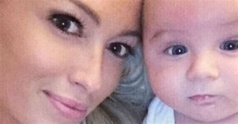 Paulina Gretzky Posts Adorable Mothers Day Selfie With Son Tatum
