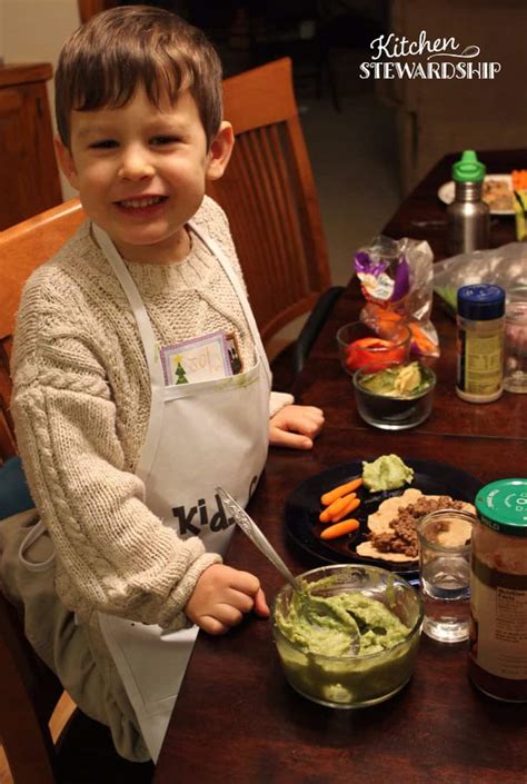 10 Healthy Snacks Preschoolers can Make by Themselves