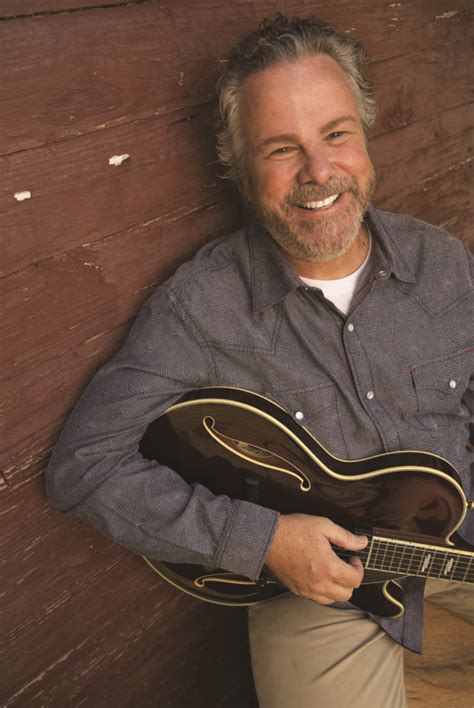 Robert Earl Keen A Unique Perspective On Songwriting And Success International Musician