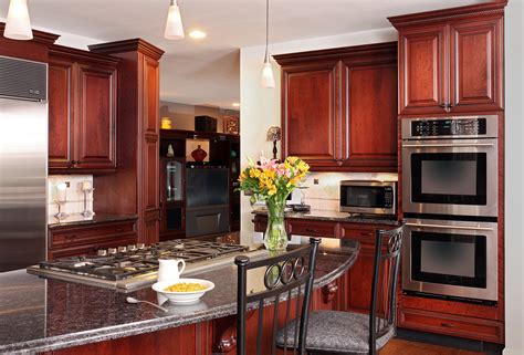 The molding also comes in handy for closing the gap between the top of the cabinets and the ceiling and for homeowners who want to create a sleek, finished look in their cook. Stacked and Stepped Crown Molding Cabinet Improvements