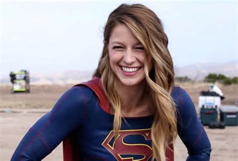 Atriz Nua Melissa Benoist A Famosa Supergirl Peladinha Em Fotos E V Deo Xv Deos Porno
