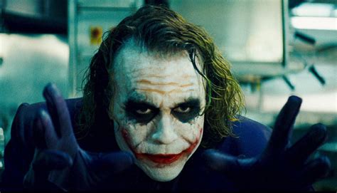 A 10 Años De The Dark Knight Así Se Hizo El Guasón De Heath Ledger