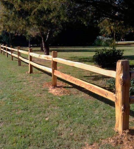 They are traditionally used in agricultural settings, but they've become extremely popular in suburban yards recently. Cedar Split Rail Fencing | Wood, Ranch, Farm Fences | Rustic Fence Specialists