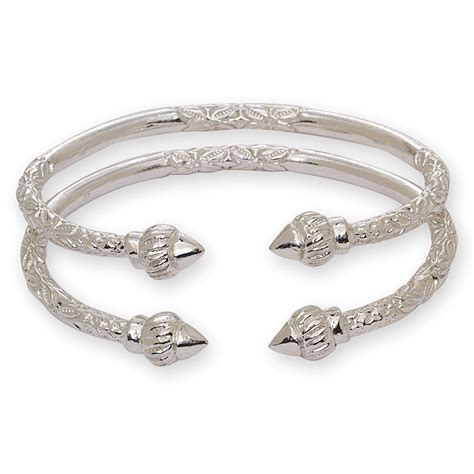 Silver Bangles To Complement Your Style