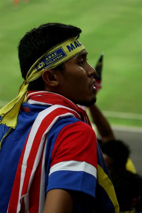 Singapore, singapore time is the same as in malaysia. Malaysia Vs Singapore | Malaysia Vs Singapore | Flickr