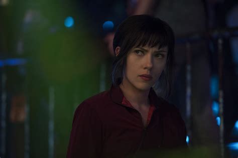 Ghost in the shell originated as a japanese manga series written and illustrated by masamune shirow beginning in 1989. Ghost in the Shell Movie Trailer | New Images | Scarlett ...