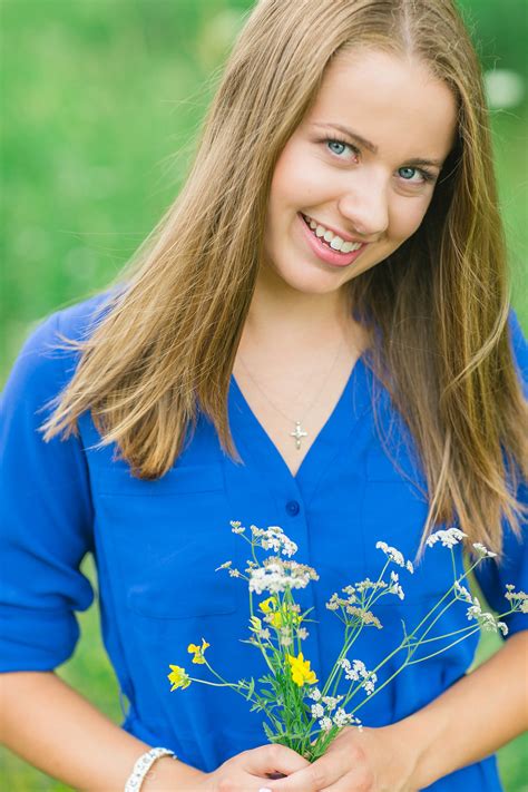 Megan Eagan High School Senior Pictures Nealy Lanzen Minneapolis