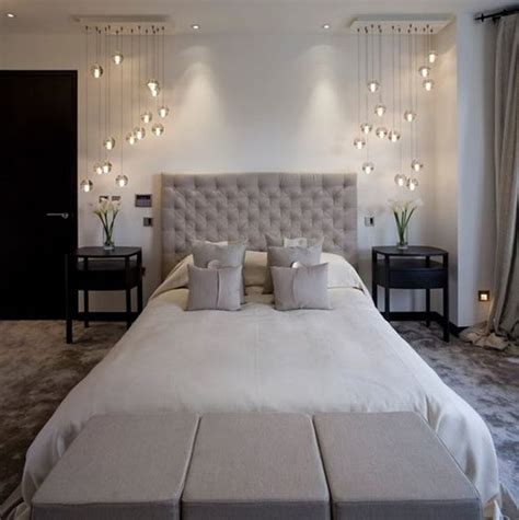 Quali sono le piante migliori per la camera da letto? Idee decor: lampadari per la camera da letto | DesignBuzz.it