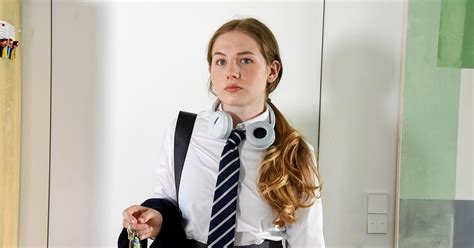 „tage Die Es Nicht Gab“ Rats Schülerin Niobe Eckert Spielt