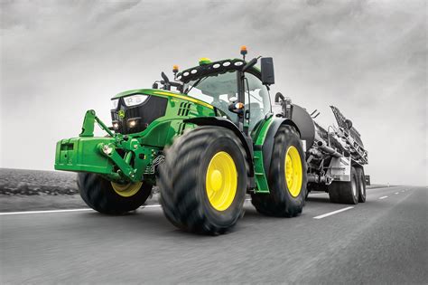 John Deere Updates 5r Series Tractors For 2019 Farminguk