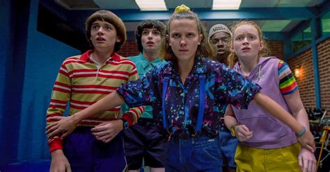 Jun 17, 2021 · production for season four of stranger things officially kicked off in october 2020, and it looks like the cast are ready for battle. 'Stranger Things' Season 4: Release Date, Cast, Spoilers, More