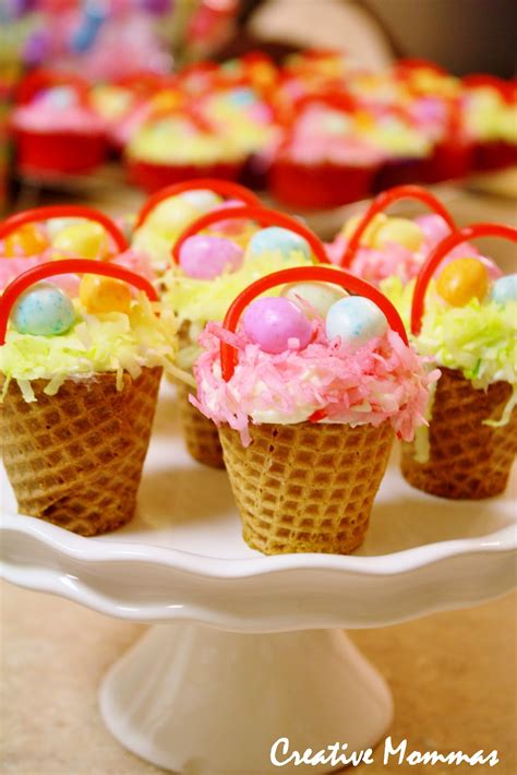 Push your traditional easter egg decorating kit to the side and check out these fun dyeing techniques and decorating ideas. Creative Mommas: Easter Basket Cupcakes