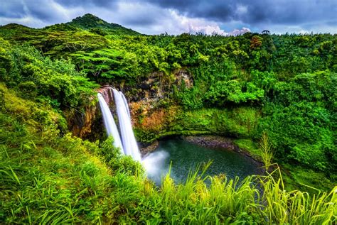 15 Amazing Waterfalls In Hawaii The Crazy Tourist